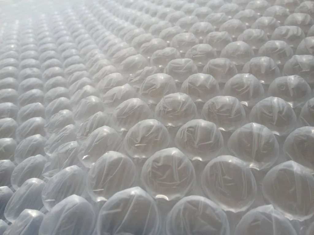 Воздушно-пузырьковая упаковочная пленка 1,5м х 100м двухслойная 1